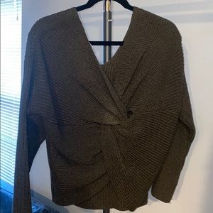 Twist back Sweater